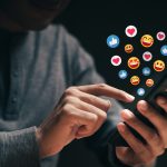 Berikut Sejaran dan Apa Itu Buzzer Pengaruh Kontroversi di Dunia Media Sosial - BREAKINGON.COM